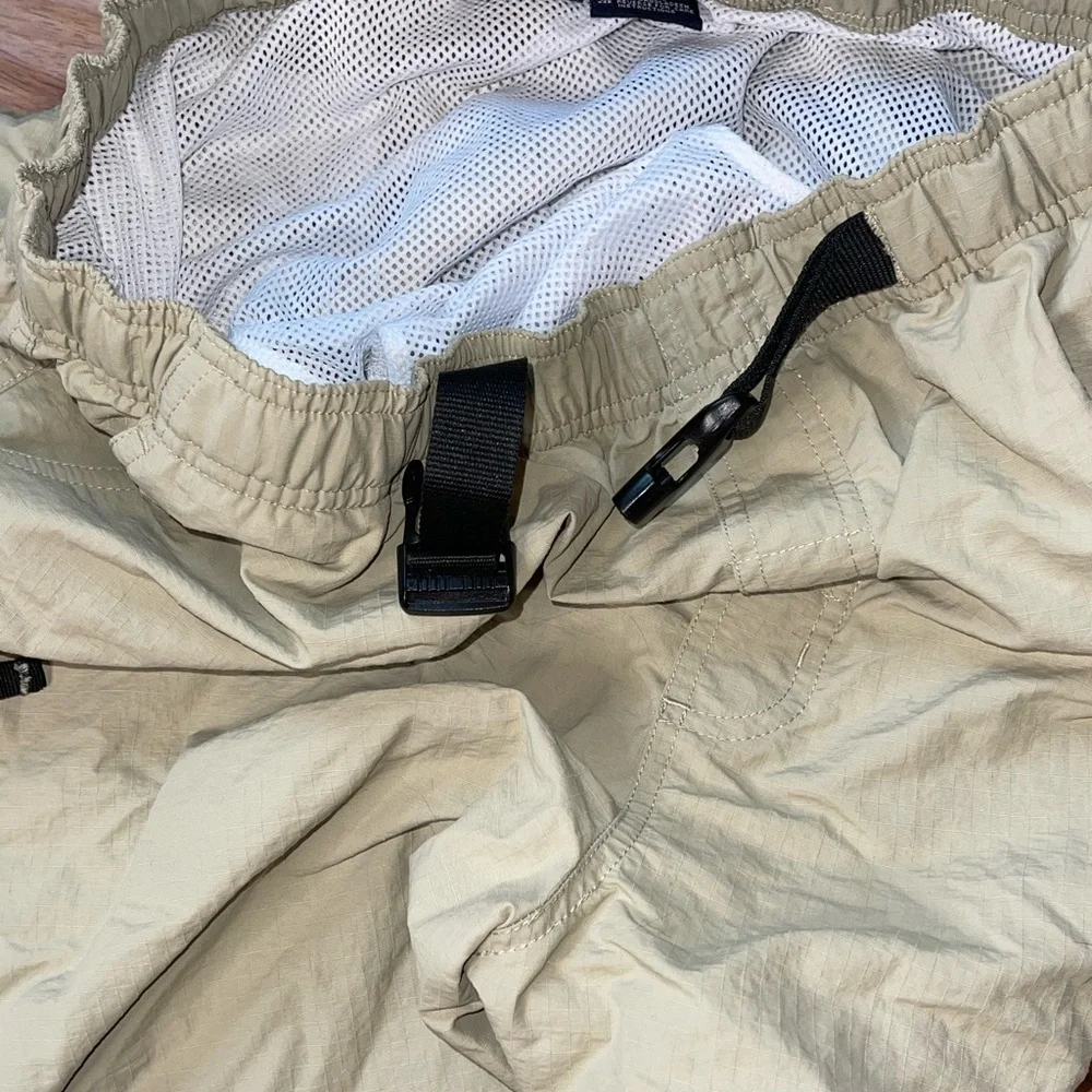 Vintage Cherokee Khaki cargo Swim trunks Size‎ L 36-3 8 with attached buck…